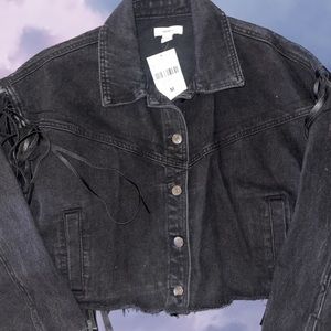 🥀Black Fringe Denim Jacket🥀